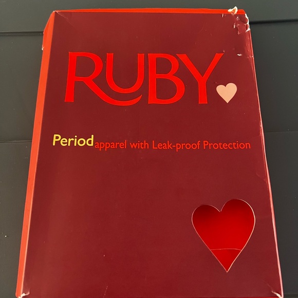 Ruby Love (period) Swimsuit girls size - Picture 5 of 11